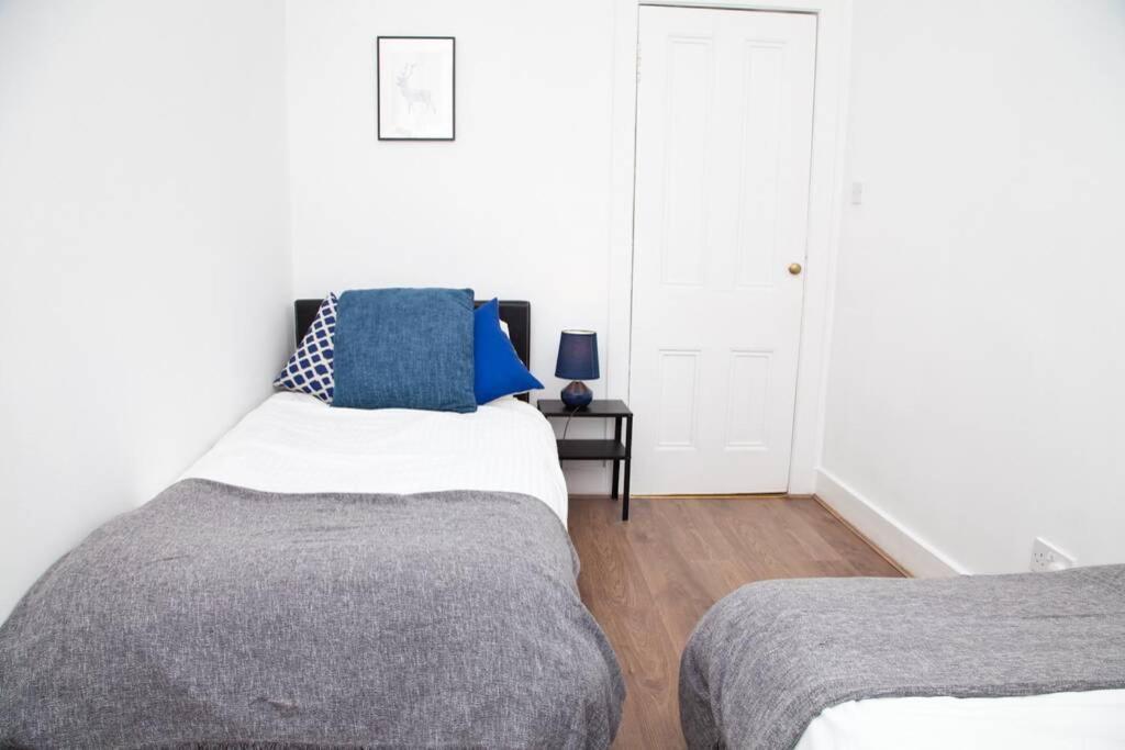 Snug - Logie Baird Apartment Helensburgh Kültér fotó