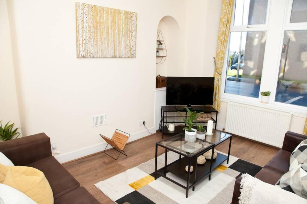 Snug - Logie Baird Apartment Helensburgh Kültér fotó