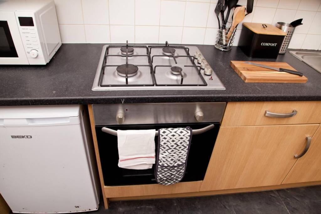 Snug - Logie Baird Apartment Helensburgh Kültér fotó