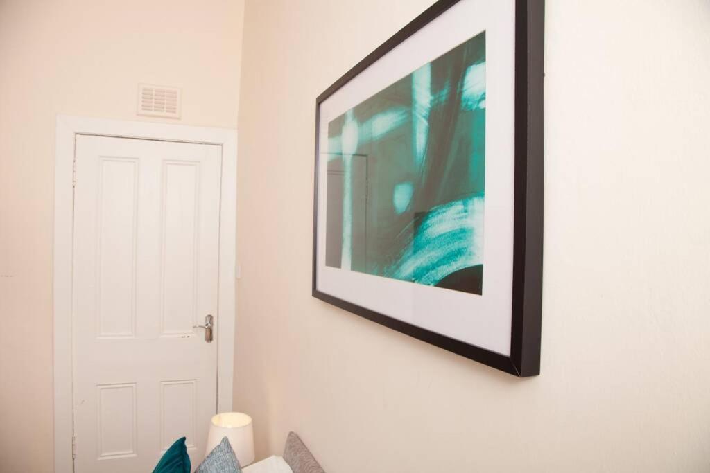 Snug - Logie Baird Apartment Helensburgh Kültér fotó